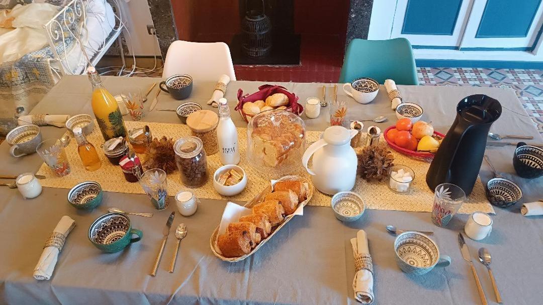 A L' Estiu Bed & Breakfast Latour-de-France ภายนอก รูปภาพ