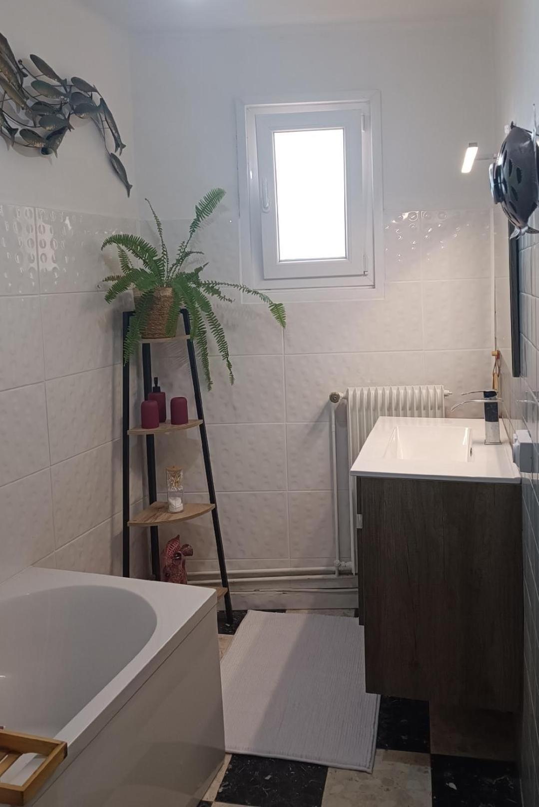A L' Estiu Bed & Breakfast Latour-de-France ภายนอก รูปภาพ